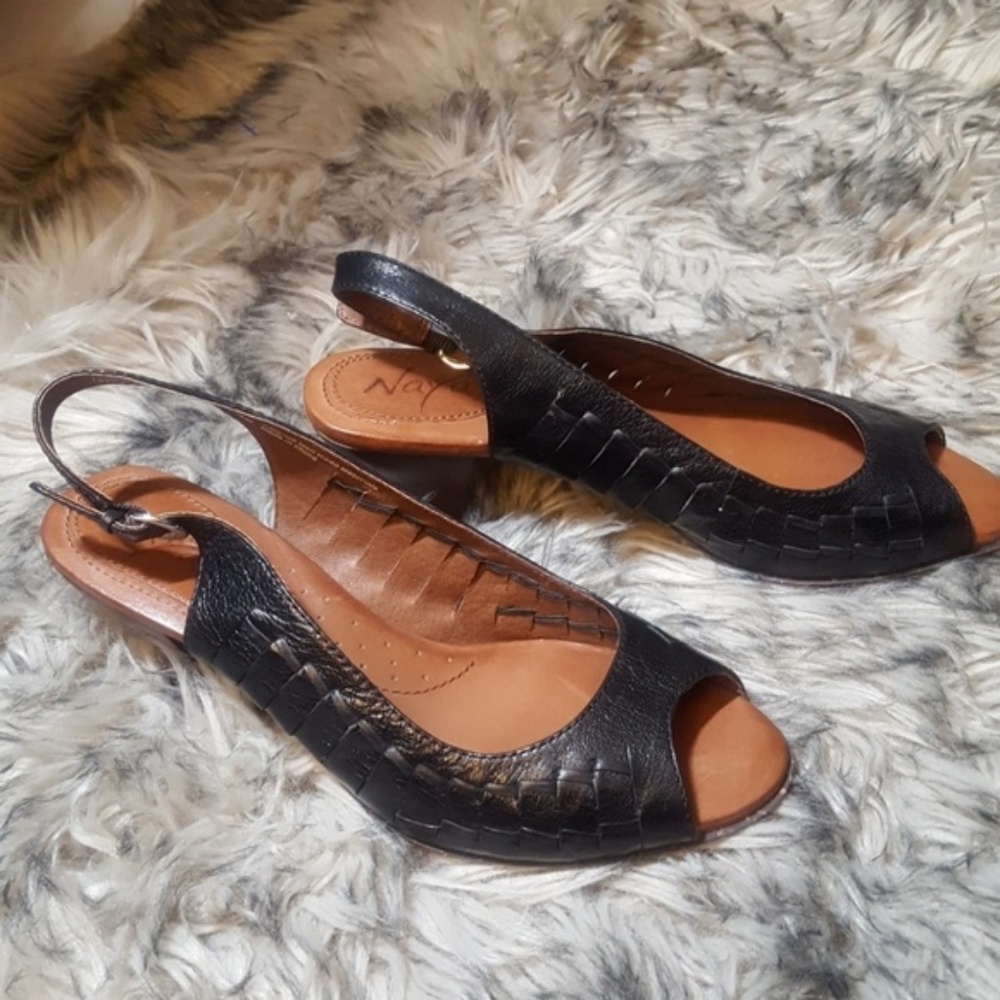 NWOT Naya Fandanga Sandals - 9.5W
